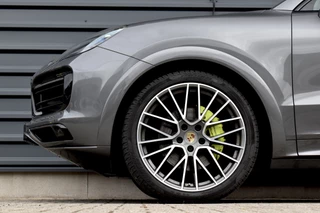 Porsche Cayenne Porsche Cayenne Coupé (8-7 beschikbaar) 3.0 E-Hybrid 462pk Sport Design | Panoramadak | 22'' Velgen | ACC | Head-Up | Bose | Sportchrono | Leder Dashbord | - afbeelding nr 54