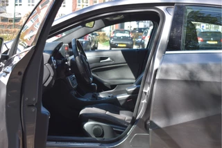 Mercedes-Benz A-Klasse | NL-Auto | Nav | Bluetooth | Cruise Contr | Airco | Xenon | PDC | Allweathers - afbeelding nr 36
