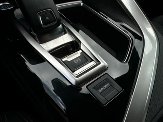 Peugeot 3008 Peugeot 3008 1.2 GT Line // Automaat // Dealeronderhouden // - afbeelding nr 23