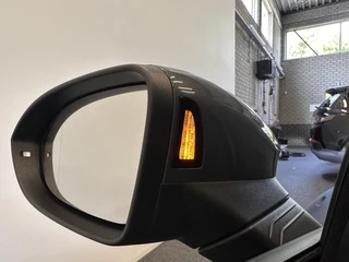 Volkswagen Golf Volkswagen Golf Variant 1.0 eTSI DSG-7 Aut. Life Business Airco|ECC Navi Carplay Wireless PDC VA + Camera Adaptive Cruise Control - afbeelding nr 30