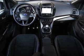 Ford Kuga Ford Kuga 1.5 EcoBoost ST Line Navi Xenon - afbeelding nr 5
