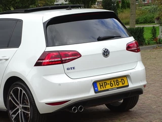 Volkswagen Golf Volkswagen Golf TSI GTE 204PK DSG / RNS / R-line / LED *NAP* - afbeelding nr 57