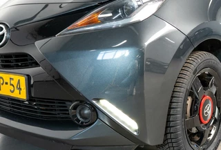 Toyota Aygo Aygo X-play | Automaat | All-Weather Banden | 2e eigenaar - afbeelding nr 27