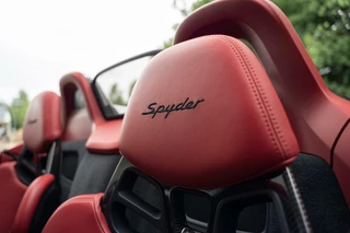 Porsche Boxster Porsche 981 Boxster Spyder 3.8 Limited Carbon 918 kuipstoelen - afbeelding nr 28