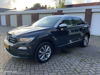 Volkswagen T-Roc Volkswagen T-Roc 1.5 TSI,LED,VIRTUEEL,ELEKTR,ACHTERKLEP,STOELVERW,CARPLAY,NAV,150pk. - afbeelding nr 3
