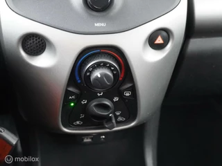 Citroën C1 Citroen C1 1.0 e-VTi Airscape Feel - afbeelding nr 15