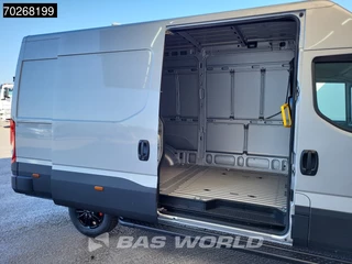 Iveco Daily Iveco Daily 35S21 Automaat Black Edition 2025 model L2H2 ACC LED CarPlay Velgen Camera 12m3 Airco - afbeelding nr 7