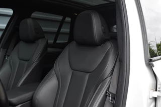 BMW X3 BMW X3 xDrive30e M Sport | Panoramadak | 21'' Velgen | Camera | CarPlay | Head-Up | Stoelverwarming | Sfeerverlichting | - afbeelding nr 22