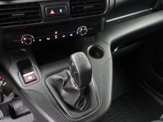 Peugeot Partner Peugeot Partner 1.5 BlueHDI Pro | 3-Persoons | Aluca kast | Navigatie | Airco | Cruise | Betimmering - afbeelding nr 16