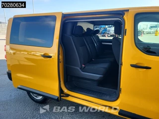 Peugeot Expert Peugeot Expert 120pk Dubbel Cabine L3H1 Trekhaak Airco Cruise Parkeersensoren L3 Long 3m3 Airco Dubbel cabine Trekhaak Cruise control - afbeelding nr 2