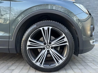 SEAT Tarraco Seat Tarraco 1.5 TSI Xcellence Automaat | Panoramadak | LED verlichting | Stoelverwarming | Adaptive cruise control | 20 inch lichtmetalen velgen | Achteruitrijcamera | Parkeersensoren voor en achter - afbeelding nr 35
