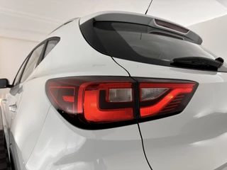 MG ZS-EV (INCL-BTW) *PANO | FULL-LEATHER | CCS-FASTLOADER | KEYLESS | NAVI-FULLMAP | ADAPTIVE-CRUISE | CAMERA | HEATED-SEATS | CARPLAY | LANE-ASSIST | SPORT-SEATS | 17