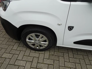Peugeot Partner Peugeot Partner 1.6 BlueHDI Asphalt navi camera lmv airco - afbeelding nr 16