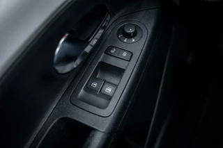 Volkswagen up! Volkswagen Up! 1.0 BMT move up!*AIRCO*NAP*5 DEURS*BLUETOOTH - afbeelding nr 24