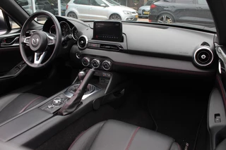 Mazda MX-5 Mazda MX-5 1.5 SkyActiv-G 132 GT-M 18.925 km! / Camera / Leder / Keyless / Sportstoelen / Navigatie / DAB / Cruise Control - afbeelding nr 10