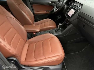 Volkswagen Tiguan Volkswagen Tiguan 1.5 TSI R-Line Business+ Pano Leer Led - afbeelding nr 9