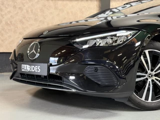 Mercedes-Benz EQE Mercedes-Benz EQE 350 Hyperscreen | Pano | LEER | Memory | DAB | ACC | Keyless - afbeelding nr 2