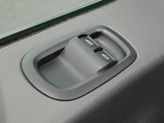 Ford Transit Ford Transit 310 105PK L3H2 Trend Navigatie Airco Parkeersensoren Bluetooth 3Zits Trekhaak Camera - afbeelding nr 32