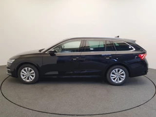 Škoda Octavia Škoda Octavia Combi 1.5 TSI MHEV 115pk DSG/AUT Business Edition Camera, Winterpakket, Keyless - afbeelding nr 2