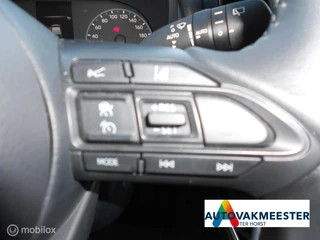Toyota Yaris Toyota Yaris 1.5 Hybrid Active - afbeelding nr 22
