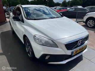 Volvo V40 Volvo V40 Cross Country 2.0 D2 Summum - afbeelding nr 3