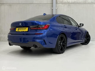 BMW 3 Serie BMW 3-serie 320i M Sport Schuifdak Laser LED ACC Navi Carplay Camera Leer Harman Kardon - afbeelding nr 2