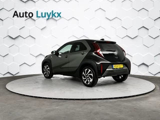 Toyota Aygo Toyota Aygo X 1.0 VVT-i MT Pulse | Two-Tone | Adaptieve Cruise Control | Parkeercamera - afbeelding nr 3