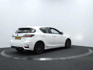 Lexus CT - afbeelding nr 10