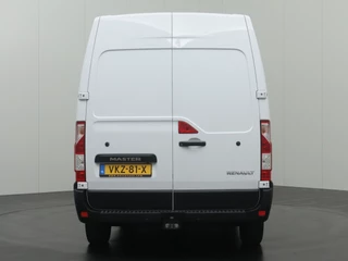 Renault Master Renault Master 2.3DCi 135PK L2H2 Work Edition | 2xSchuifdeur | Navigatie | Camera | 3-Persoons | Betimmering | Trekhaak - afbeelding nr 11