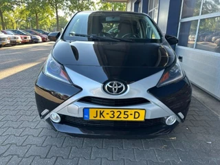 Toyota Aygo Toyota Aygo 1.0 VVT-I X-CITE CLIMA. CAMERA. LM VELGEN. KEYLESS. ALL.IN. - afbeelding nr 8
