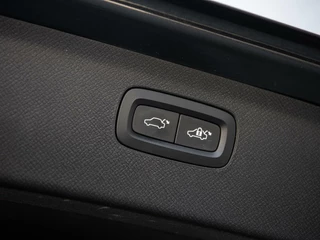 Volvo XC90 Volvo XC90 2.0 D5 225PK AWD Inscription Grijs Kenteken Leder Panorama B&O HUD Trekhaak Luchtvering 360 Camera - afbeelding nr 40