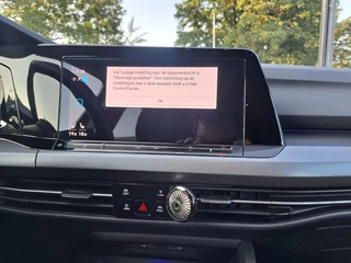 Volkswagen Golf Volkswagen Golf 1.5 eTSI R-Line Business+ | LED | Trekhaak | All-seasons | ACC | Keyless | Stoelverwarming | - afbeelding nr 19
