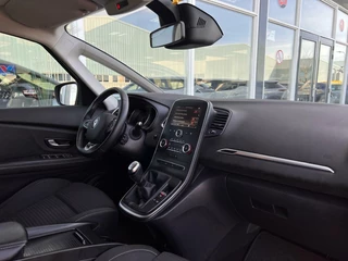 Renault Grand Scénic Renault Grand Scenic 1.3 TCe Business Zen 7p. | Navi | Achteruitrijcamera | LED | 7 Persoons. | Cruise Control | Keyless Entry/Start | PDC | DAB | Lane Assist | - afbeelding nr 8
