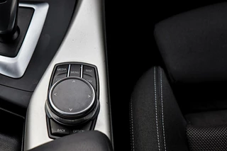 BMW 1 Serie BMW 1-serie 118i Sport AUTOMAAT/LED/GROOT SCHERM/SPORT STOELEN/ - afbeelding nr 13