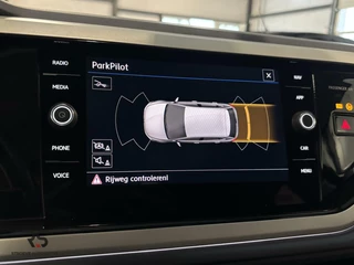 Volkswagen Polo Volkswagen Polo 1.0 TSI 95 pk DSG Highline | Navi | ACC | Virtual Cockpit | DAB + | Camera | PDC | Org. NLD. | - afbeelding nr 33