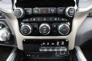 Dodge Ram Dodge Ram 5.7i V8 HEMI 4x4 Aut. LARAMIE SPORT NIGHT / LUCHTVERING - afbeelding nr 27