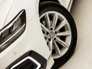 Volkswagen Passat Volkswagen Passat Variant 1.4 TSI PHEV GTE Business 218Pk Automaat (DRAADLOOS APPLE CARPLAY, GROOT NAVI, CLIMATE, LEDER/ALCANTARA, TREKHAAK, STOELVERWARMING, CAMERA, ADAPTIVE CRUISE, KEYLESS, NIEUWSTAAT) - afbeelding nr 42