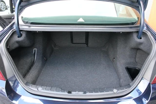 BMW 5 Serie BMW 5-serie 520i Luxury Line | Schuifdak | Trekhaak - afbeelding nr 31