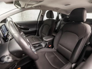 Hyundai i30 (APPLE CARPLAY, NAVIGATIE, CAMERA, CLIMATE, TREKHAAK, SPORTSTOELEN, CRUISE, LM VELGEN, NIEUWSTAAT) - afbeelding nr 13