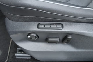 Volkswagen Tiguan Volkswagen Tiguan 1.5 TSI 150pk ACT R-Line DSG7 NL-Auto NAP Panoramadak Clima Cruise Navi Leder Keyless Dig. Cockpit El. Klep Trekhaak 1300kg - afbeelding nr 11