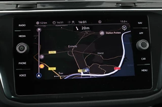 Volkswagen Tiguan Volkswagen Tiguan 1.5 TSI Life | Stoelverwarming | Trekhaak | LED Plus | Camera | Massage | Navigatie | Adaptive cruise | Ergo Active | Navigatie | Keyless - afbeelding nr 14