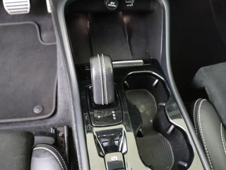 Volvo XC40 Volvo XC40 T5 Recharge R-Design | Trekhaak | Panoramadak | - afbeelding nr 19