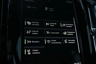 Volvo V90 Volvo V90 2.0 T4 Inscription 210pk | Lederen dashboard | Trekhaak - afbeelding nr 39