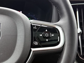 Volvo XC60 Volvo XC60 2.0 T6 AWD Plus Dark - afbeelding nr 17