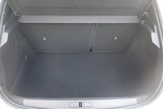 Peugeot 208 Peugeot 208 1.2 PureTech Allure Pack Adap-Cruise I Carplay I Camera - afbeelding nr 34