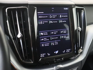 Volvo XC60 Volvo XC60 2.0 T5 Momentum | Stoelverwarming | Apple/Android Carplay | - afbeelding nr 27