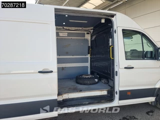 Volkswagen Crafter Volkswagen Crafter 177pk Automaat Dubbellucht 2x Schuifdeur L4H3 LED 3,5t Trekhaak Navi Airco Cruise Camera Euro6 L3H2 15m3 Airco Trekhaak Cruise control - afbeelding nr 8