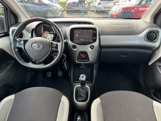 Toyota Aygo Toyota Aygo 1.0 VVT-i x-clusiv clima led - afbeelding nr 8