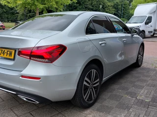 Mercedes-Benz A-Klasse Mercedes-Benz A-Klasse 250e Plug-In Hybrid Luxury Line | Origineel NL | Navi | Apple Carplay+Android Auto | Clima | Cruise | Stoelverwarming | Pdc V+A+Assist+Camera | Privacy Glass | 17''lm - afbeelding nr 45