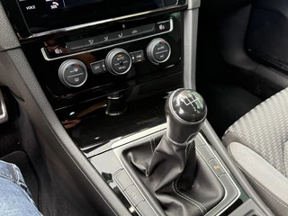 Volkswagen Golf Volkswagen Golf 1.0 TSI HL BNS R-Line Camera Virtueel Led Ori NL! - afbeelding nr 20